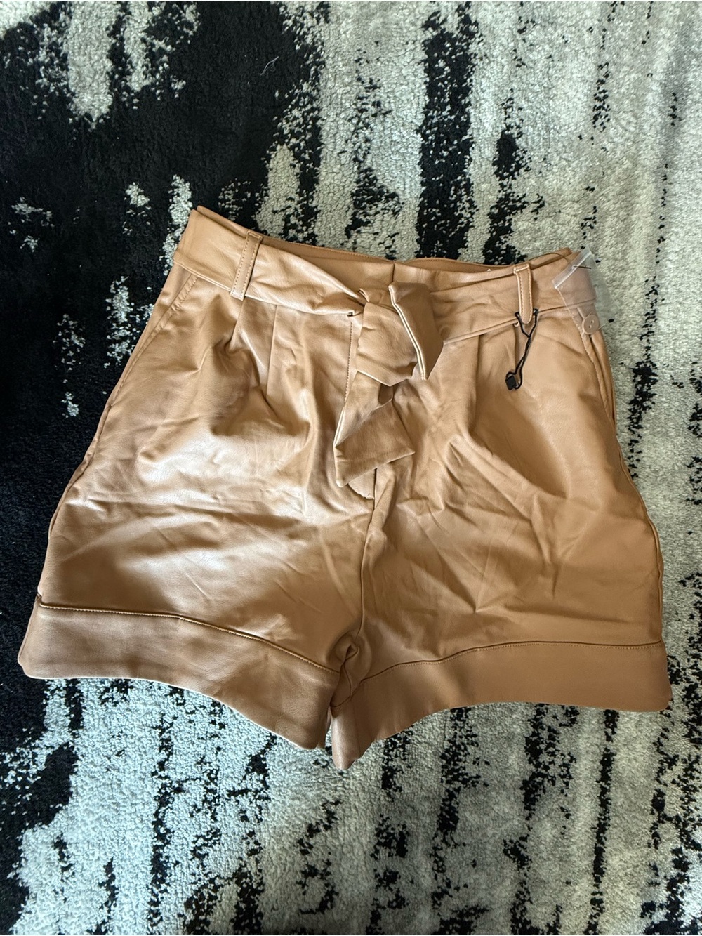 NWOT Express Faux Leather  Belted Shorts Size 8